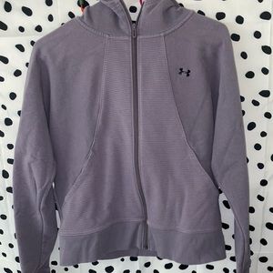 Under armour sweatshirt